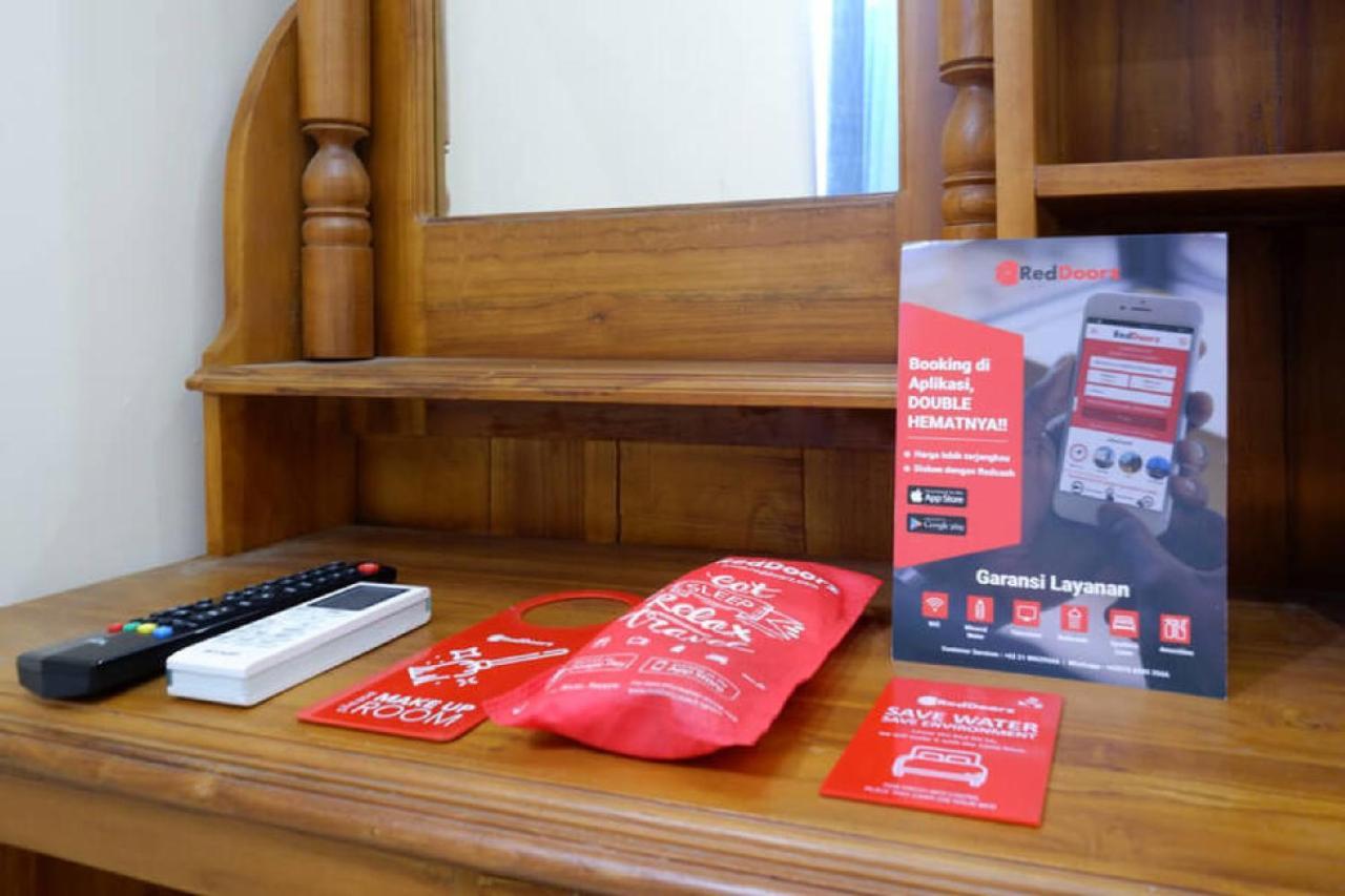 Reddoorz @ Jalan Raya Kaliwungu Selatan Kendal Hotell Exteriör bild